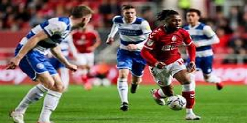 主帅曼宁与球迷互动：温情画面点燃社交媒体-星空体育